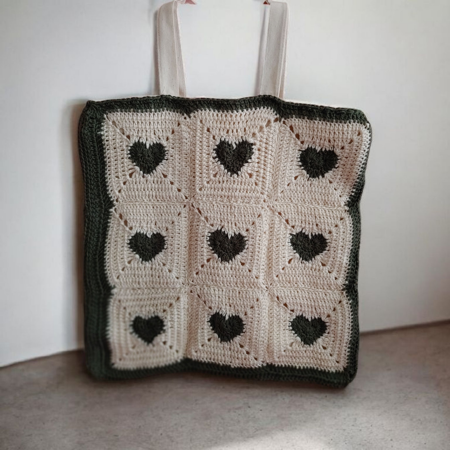 Heart  granny square crochet Eco-Tote.